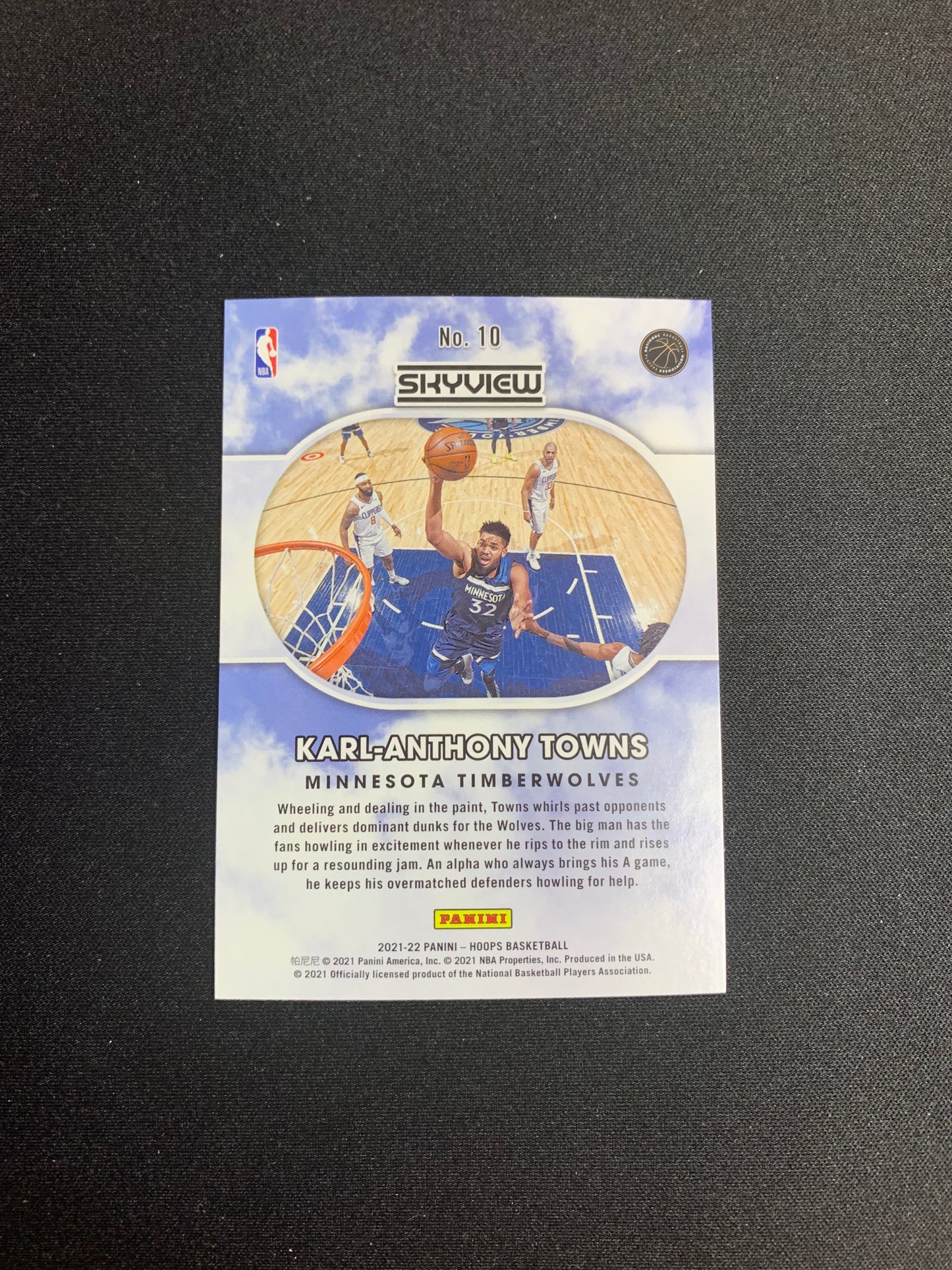2021-22 Panini Hoops Skyview #10 Karl Anthony Towns