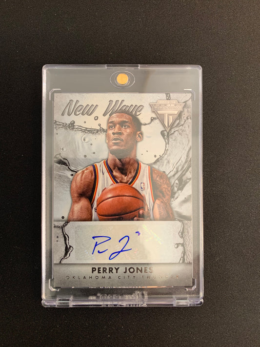 2013-14 Titanium [New Wave] Autograph #77 Perry Jones